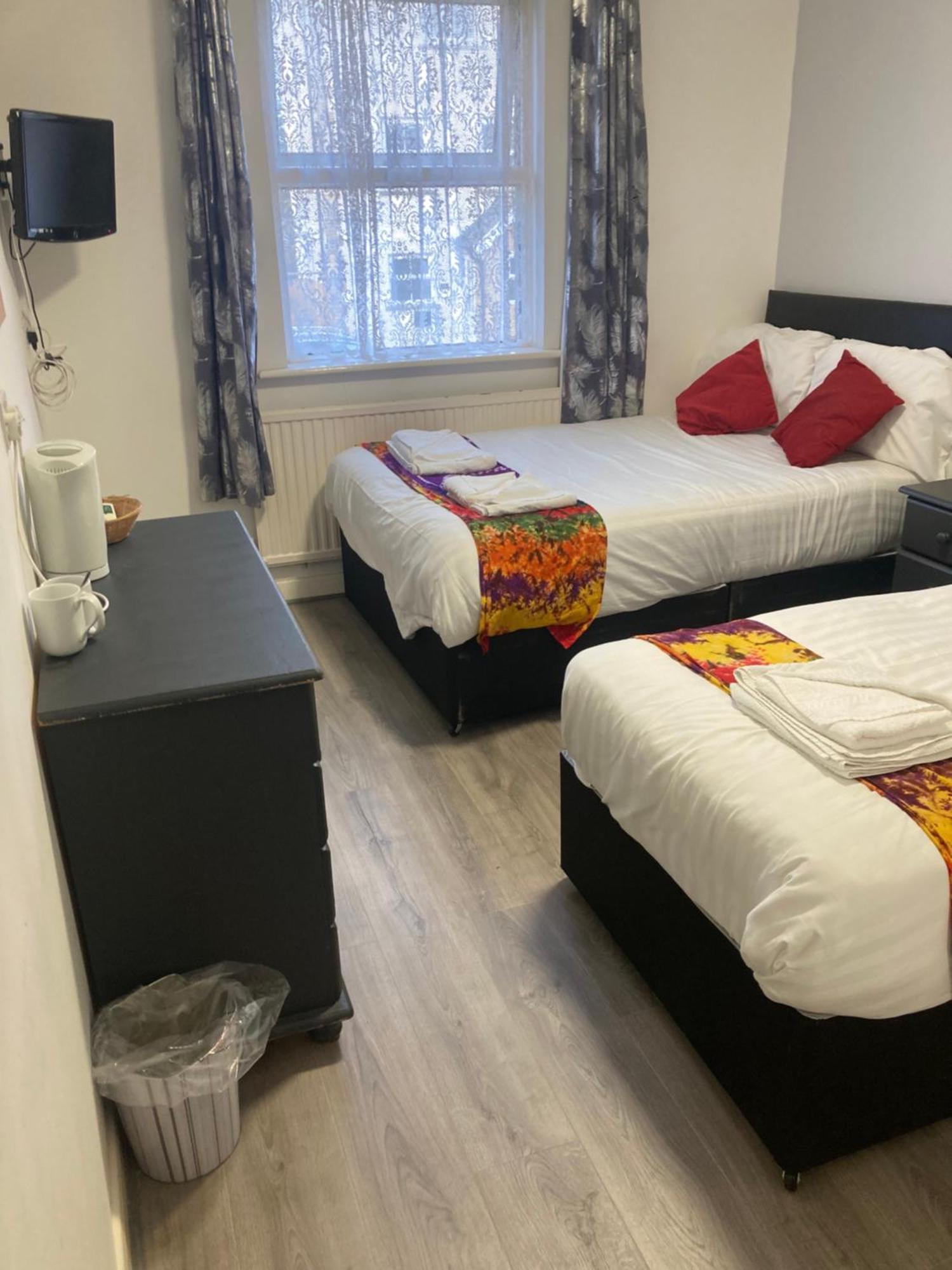 Abingdon Lodge Hotel ไรด์ ภายนอก รูปภาพ